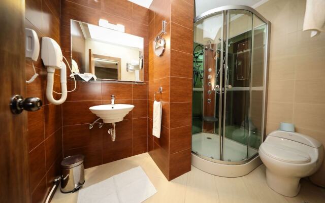 Hotel Çarshia e Jupave