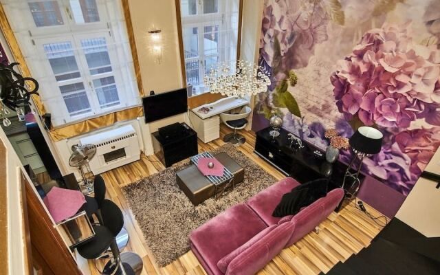 RBNB Apartments - Inner City I.