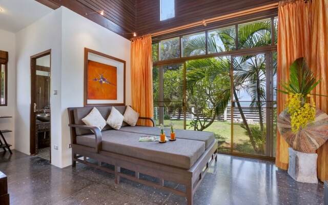 Emerald Sands Beach Villa