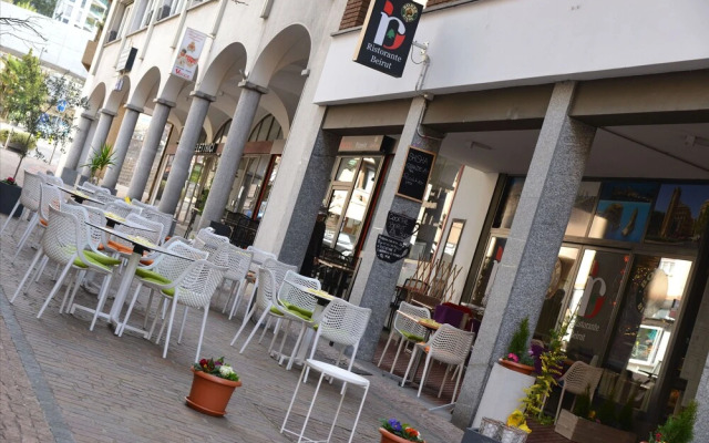 Bright Stunning Central Apartment In Front Of Lugano Lake