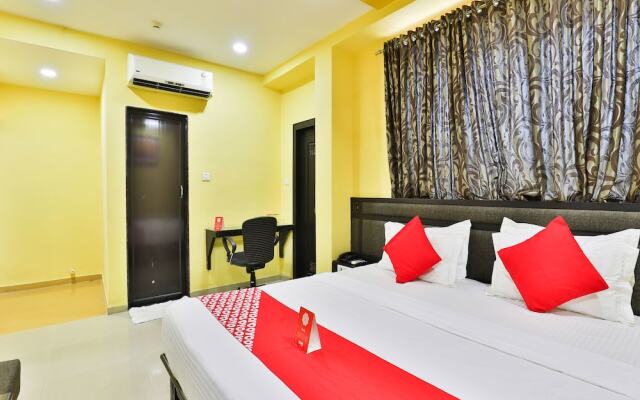 Hotel Lotus Residency