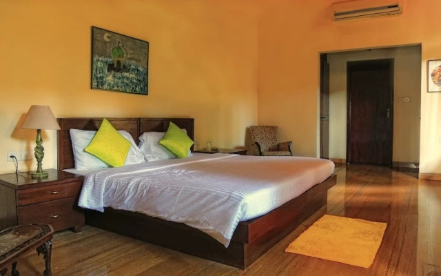 The Acacia Villa - Candy Floss