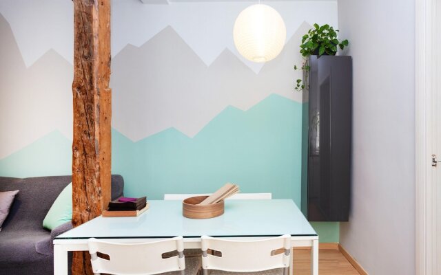 Apartment with 2 Bedrooms in Madrid, with Wifi