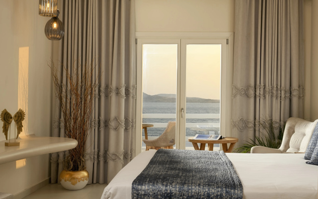 Anax Resort & Spa