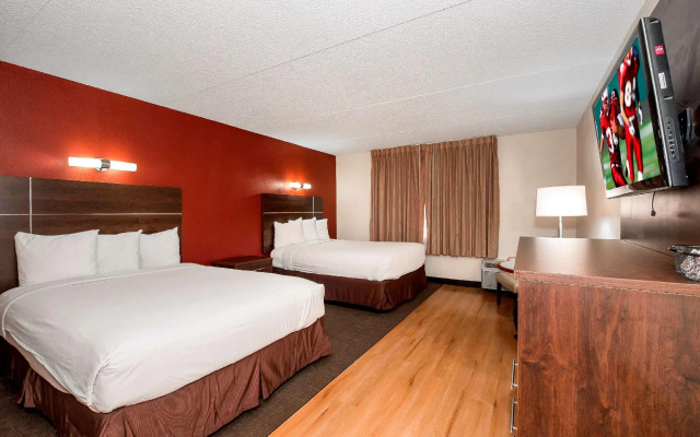 Red Roof Inn PLUS+ & Suites Knoxville West-Cedar Bluff