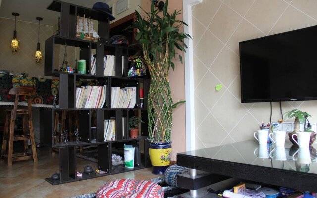 Chongqing Romantic Youth Hostel