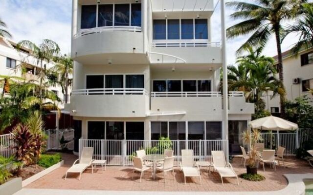 Sunseeker Apartments