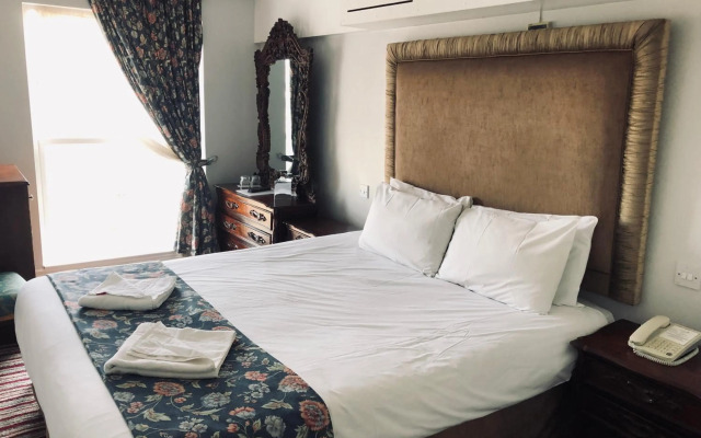 My Place Hotel
