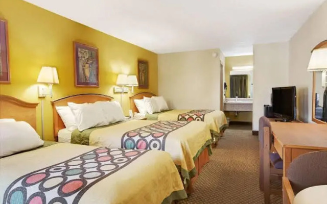 Super 8 Charlotte Downtown Area