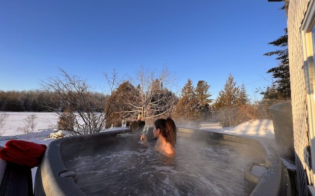 Auberge Lac du Pin Rouge