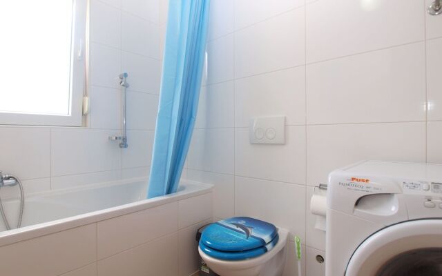 Apartment 1432
