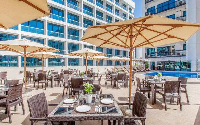 Golden Sands Suites