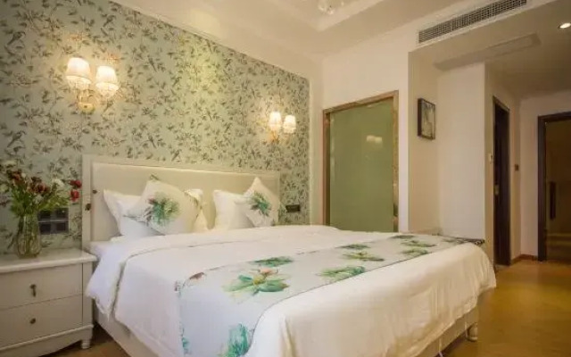 Guanlanhu dianying gongshe xingguang nanyang hotel