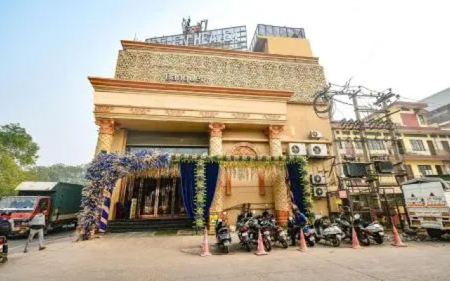 Oyo 90662 Heaven Seven