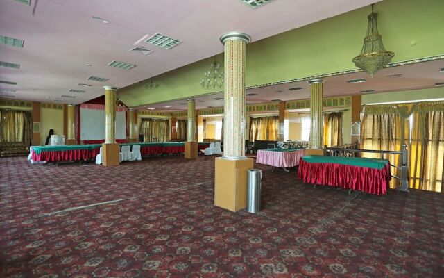 OYO 6409 Hotel Silver Star