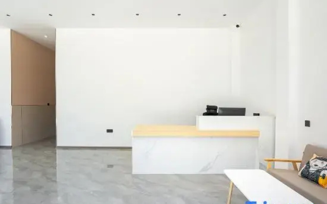 Liangqi Mountain House Homestay (Beihai Silver Beach)