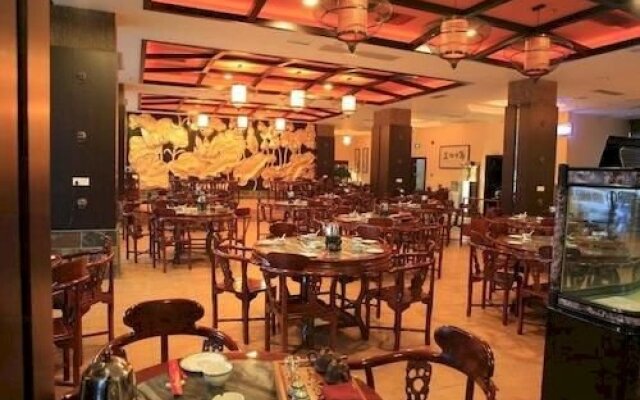 Foshan Happy Hotel