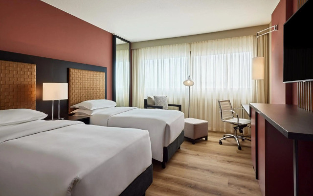 Sheraton Frankfurt Airport Hotel & Conference Center