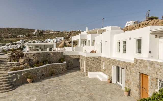 Villa Agatha With Private Pool Outdoor Jacuzzi