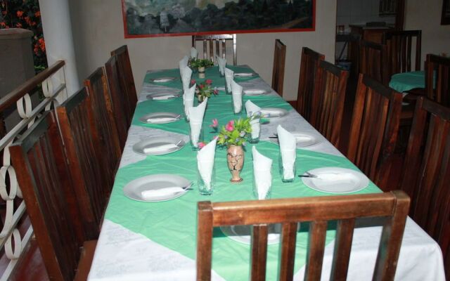 The Pink Daisy Bed and Breakfast
