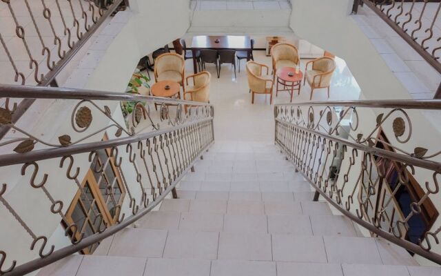 Hotel O Arjosari Near Plaza Araya Formerly Hotel Nugraha