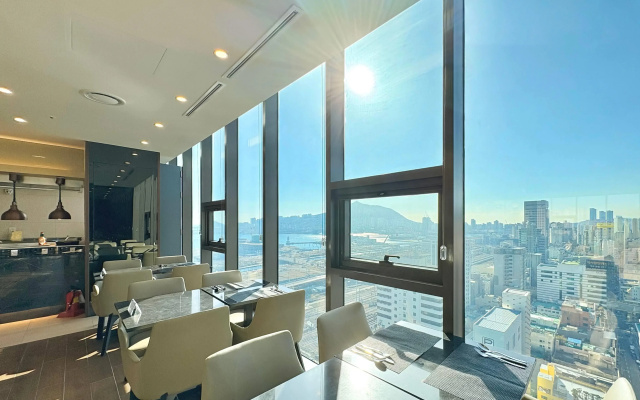 Ramada Encore by Wyndham Busan Station