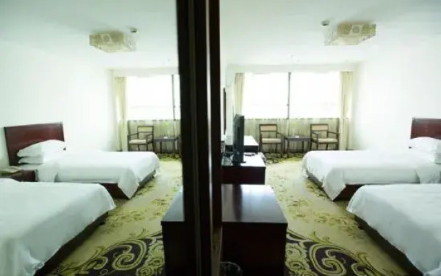 Luyi Resort Hotel