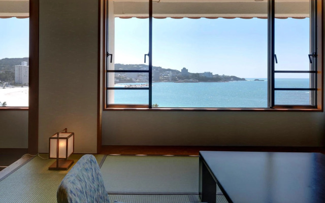 Shiraraso Grand Hotel