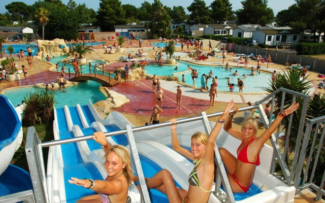 Camping Sunissim Le Domaine Les Mûriers