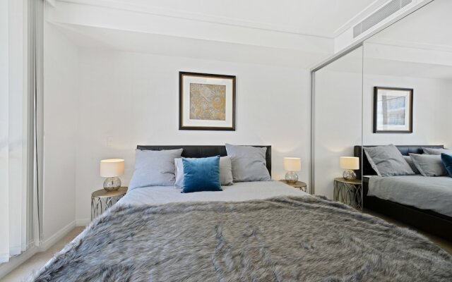 Deluxe Retreat in the Centre of Convenience