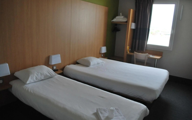 B&B HOTEL Lyon Vénissieux