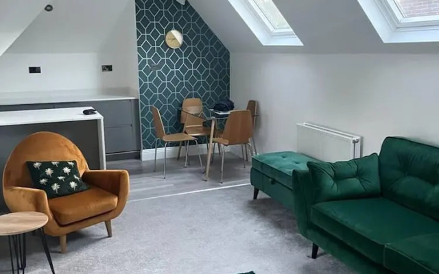 Luxury 3-bed Penthouse Apartment in Bournemouth