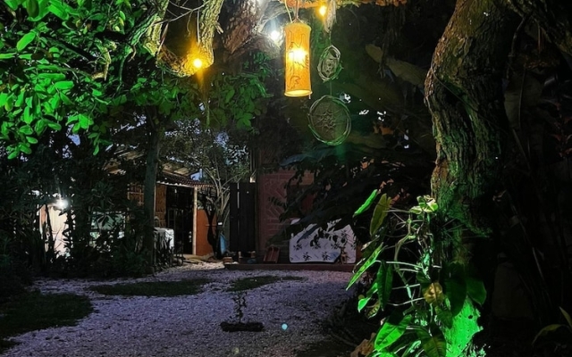 ECONOIS Jardim Permacultural