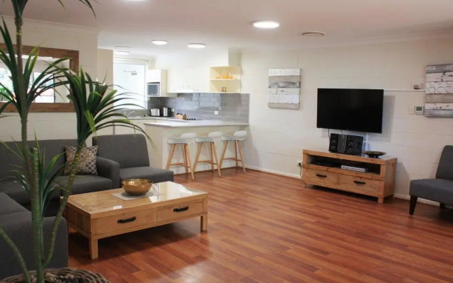 Fingal Bay Holiday Park