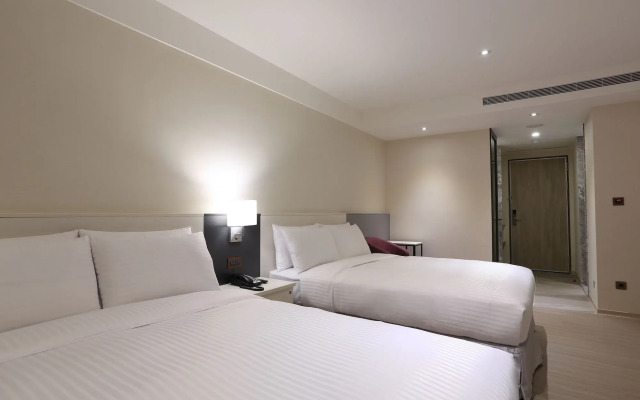 Full Kind Hotel