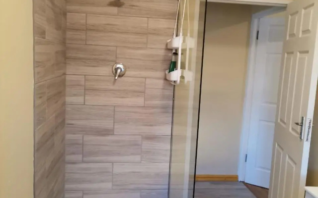 Shalom Self Catering