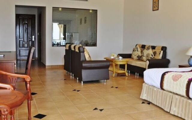Sandhills Beach Resort & Spa