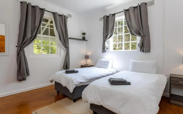 Jonkershoek Valley Cottage