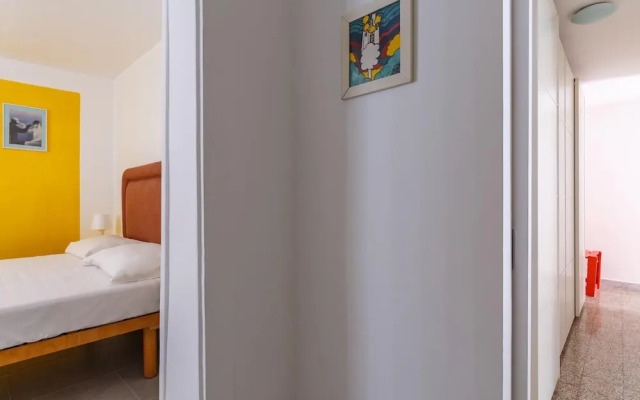 Quite Shelter in Naples