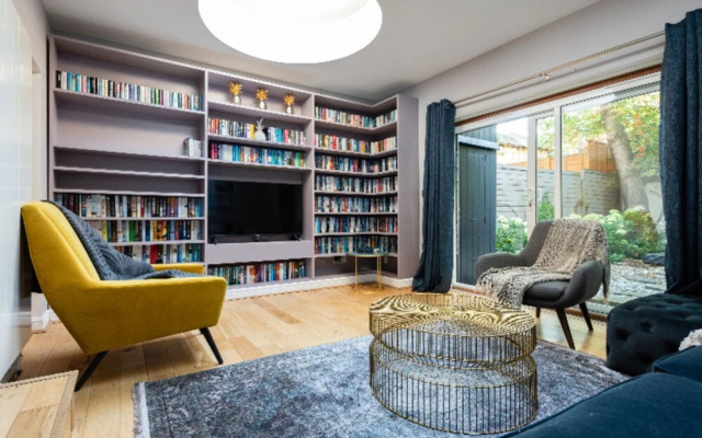 The Kings Row- Quiet 3BD Near Kings Cross