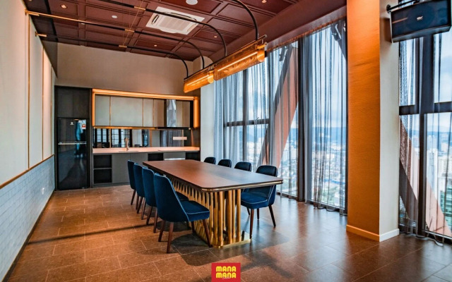 Mana-Mana Suites at Scarletz KLCC