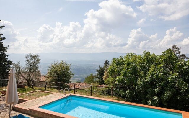 Belvilla by Oyo Flat in Farmhouse With Pool