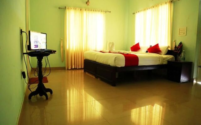 Aruvi Resorts