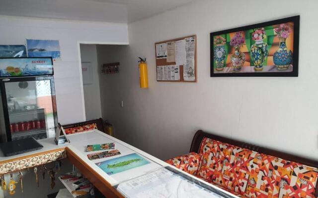 Victoria's Gennie Bay Village Hostal