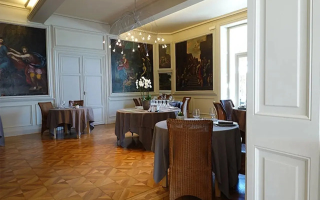 Chateau De Champlong