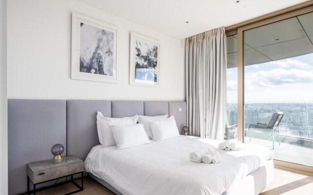 360 Nicosia-3 bedrooms Panoramic Deluxe Residence