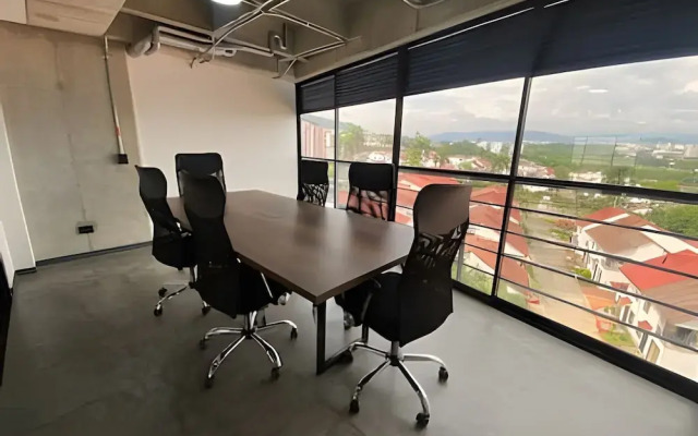 Epic Suites x Ahead