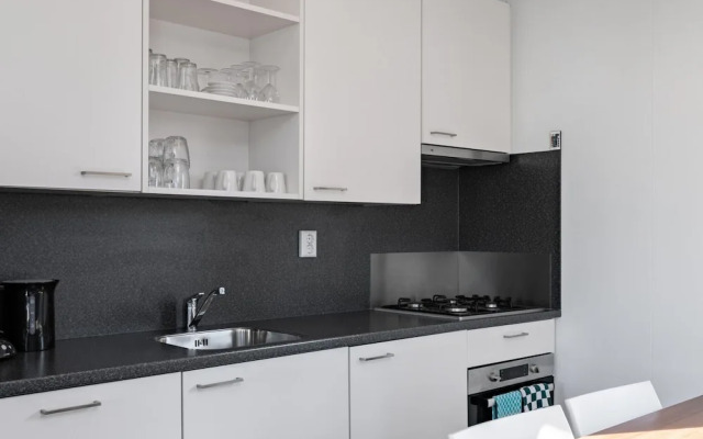 Modern Bungalow With Dishwasher, Beach at 500 m