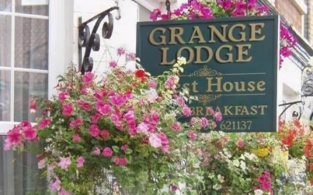 Grange Lodge