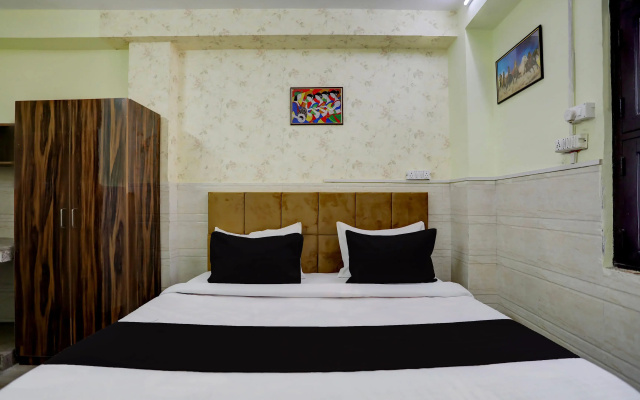 Hotel O HOTEL EMPIRE 18